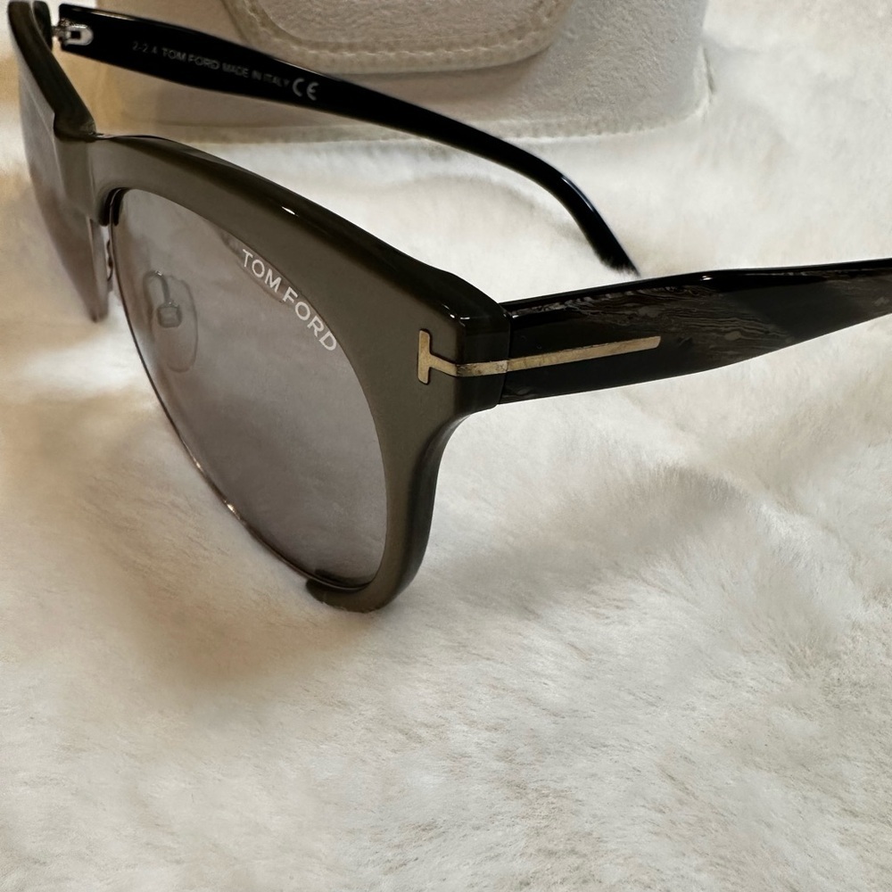 Tom Ford Women's Gray Sunglasses - Picture 3 of 3